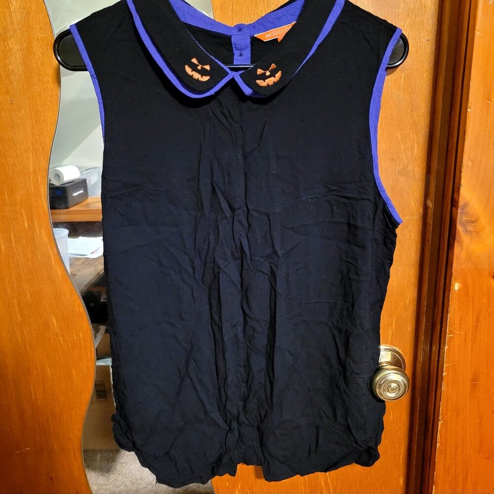 Doubly Delightful Sleeveless Top in Pumpkins